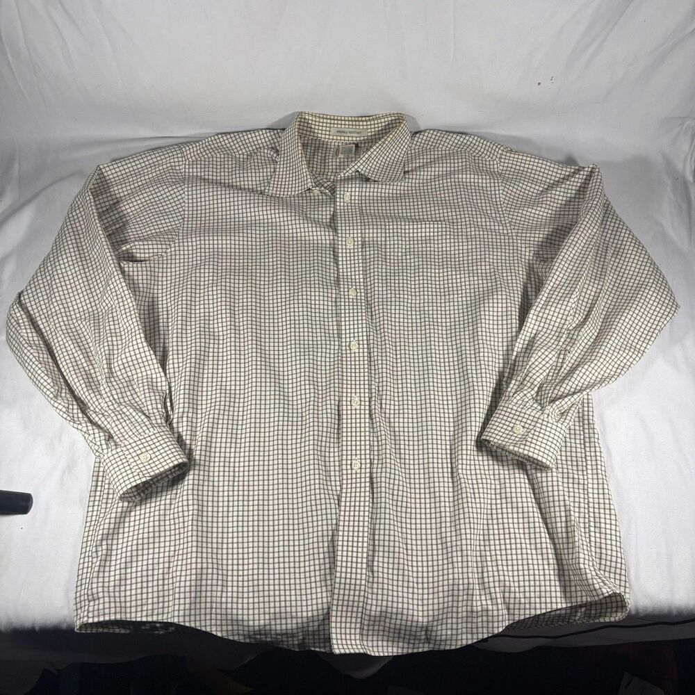 L.L.Bean Plaid Button Down Shirt Men’s XL Long Sleeve Wrinkle Resistant